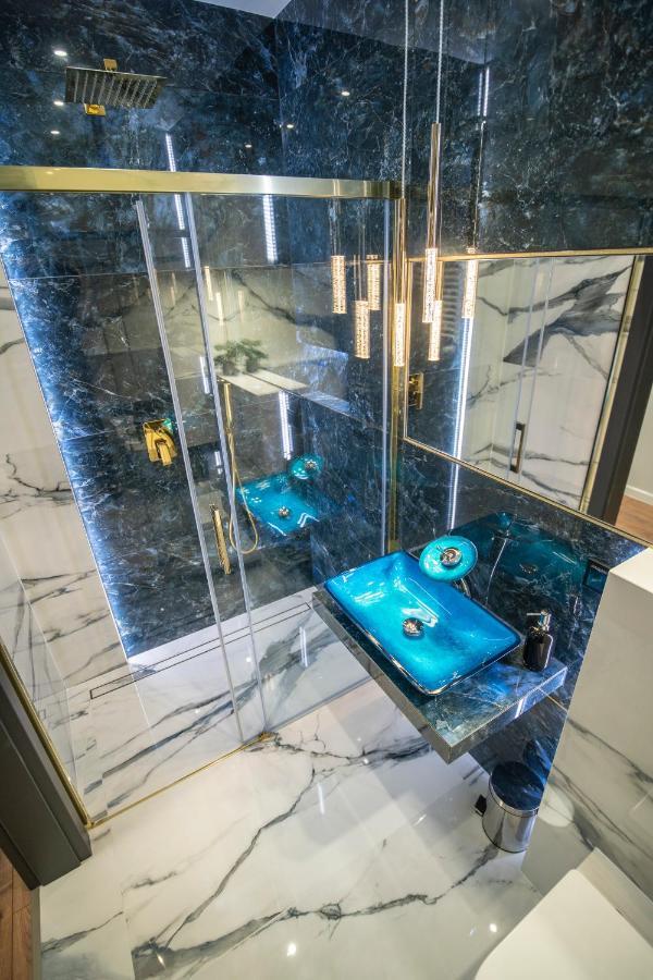 Apartament W Cieplicach Gold เยเลเนียกูรา ภายนอก รูปภาพ